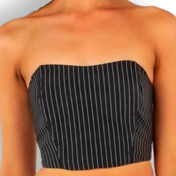 Black, pinstripe, zip-up corset crop top / boob tube / strapless top - Picture 4 of 7